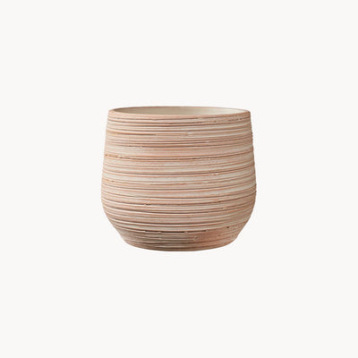 Soendgen Keramik - Ravenna Urtepotteskjuler, Terra textured 4 størrelser - H13 x Ø14 cm ❤ Stort online udvalg i Soendgen Keramik ❤ Billig fragt og hurtig levering 2 - 5 hverdage ❤ Varenummer: BGH-43765354791164 / Ean: '4006063639856 på lager - Udsalg på Alle produkter Spar op til 65% - Over 454 design mærker på udsalg