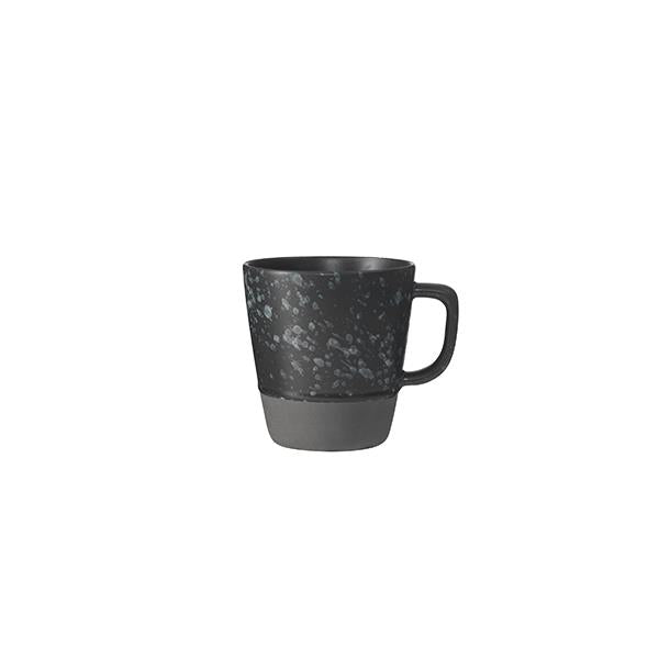 Produktbillede af Aida RAW Nordic Black krus m. hank 1 stk i premium kvalitet