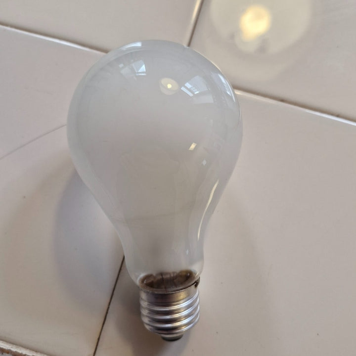 RC E27 GLS Så længe lager haves SPL-Lighting