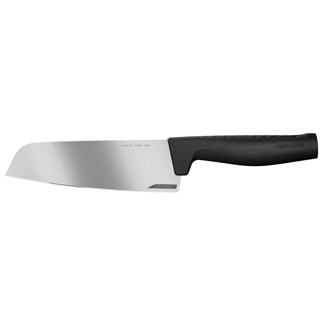 Se Fiskars Hard Edge santokukniv, 16 cm ✔ Stort online udvalg i Fiskars - Køb online på udsalg og tilbud lige nu ✔ Meget billig fragt og hurtig levering: 1 - 2 hverdage - Varenummer: KTCH-53435 og barcode / Ean: 6424002011040 på lager - Udsalg på Hjem og madlavning, Boligindretning Spar op til 65% - Over  785 kendte brands på udsalg