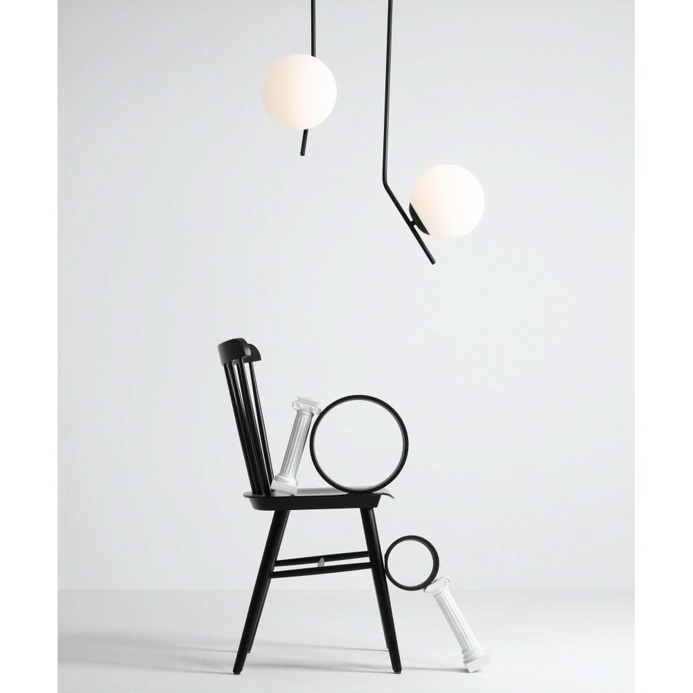 tilbud på loftlamper! 2 stk. sort metal & hvidt glas, billigt på udsalg. Hurtig levering, 1-2 hverdage. Spar op til 51%!
