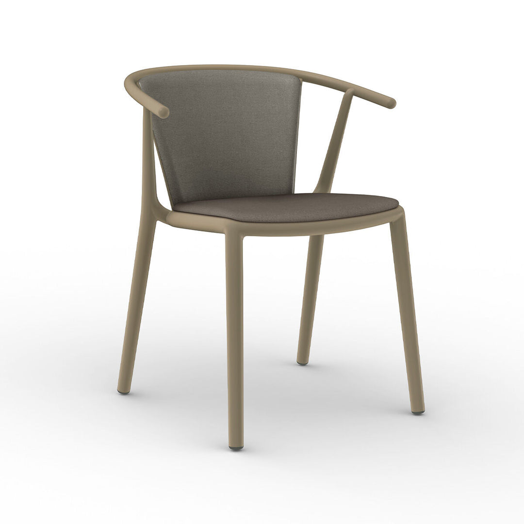 Produktbillede af Steely plaststol m. armlæn og Polster Sand-taupe på tilbud