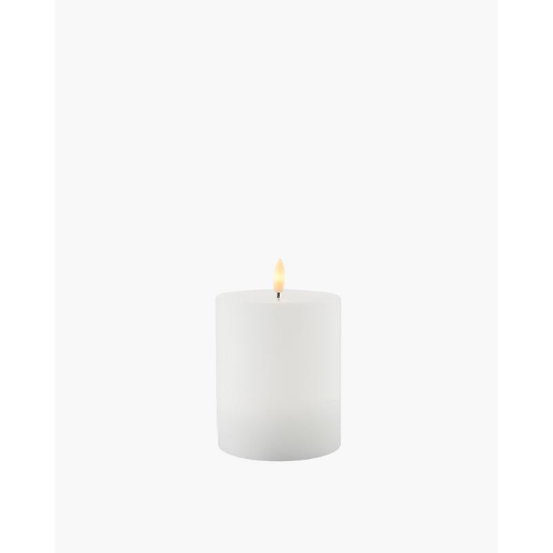 Produktbillede af Sirius Sille Genopladelig Bloklys Ø10x12,5 cm Hvid i premium kvalitet