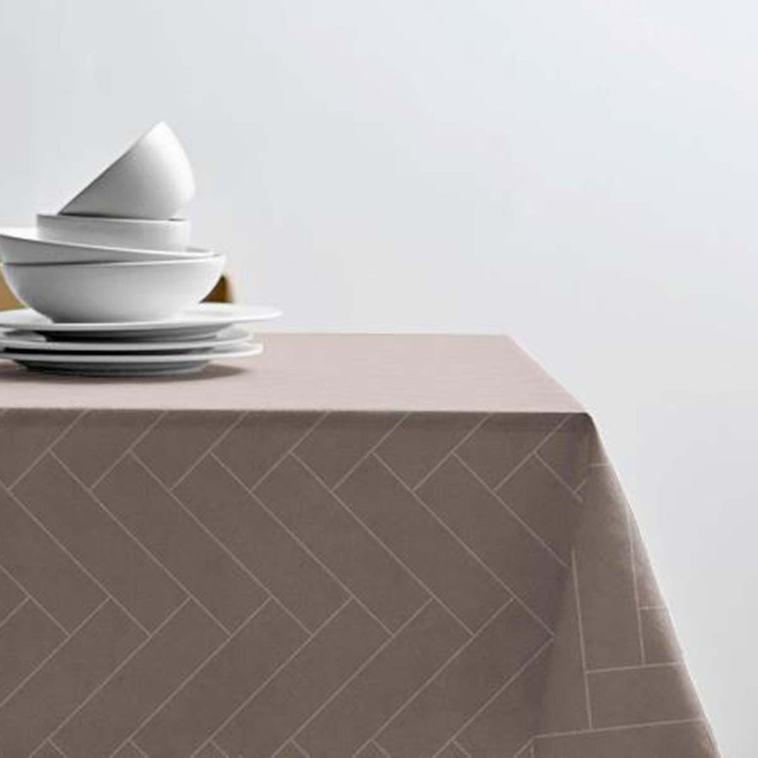 Produktbillede af Södahl Tiles Akryldug med antiskrid 140 cm Taupe i metermål i premium kvalitet