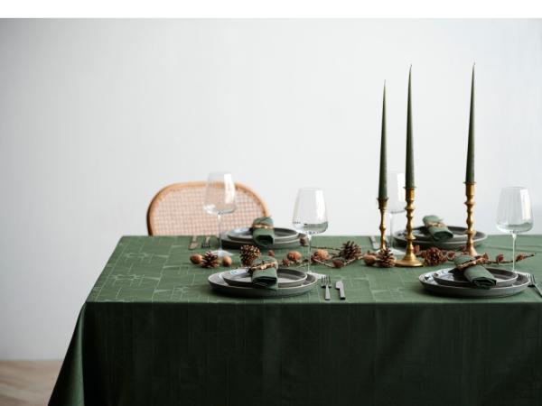 Produktbillede af Södahl Juledug 140x370 Star Damask Forest green i premium kvalitet
