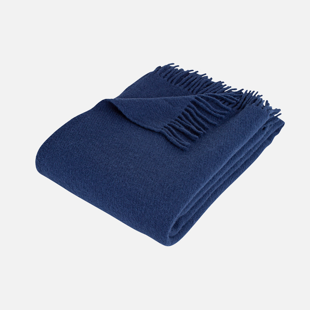 Produktbillede af SOLID Royal Blue uldplaid på tilbud i høj kvalitet