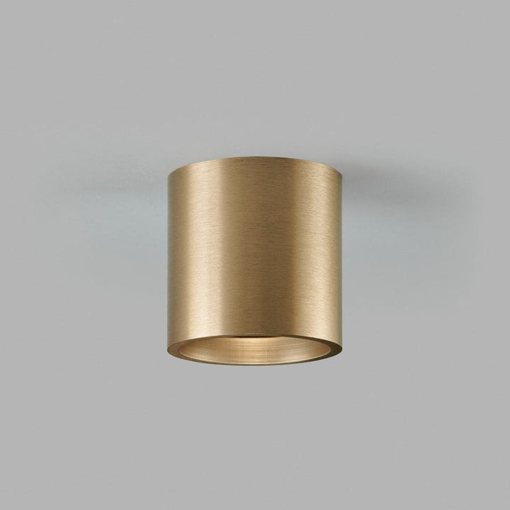 Solo 1 Round Loftlampe Messing 2700K LIGHT-POINT