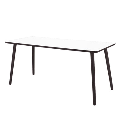 billigt tilbud på Dash skrivebord i hvid laminat! 4 størrelser, 120 x 70 cm. Spar op til 51% på udsalg. Hurtig levering, 1-2 hverdage. Køb online nu!
