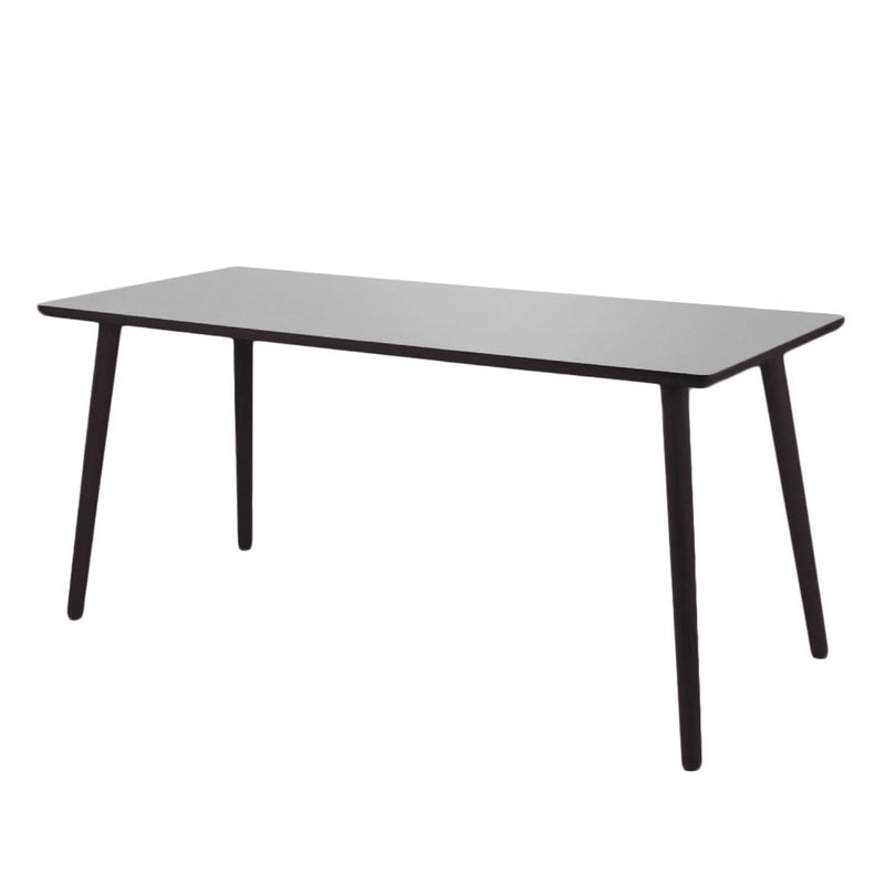 billigt tilbud på Dash skrivebord i lysegrå laminat! 4 størrelser, 100 x 60 cm. Udsalg på Kontor > Skriveborde. Spar op til 59%. Hurtig levering: 1-2 hverdage.