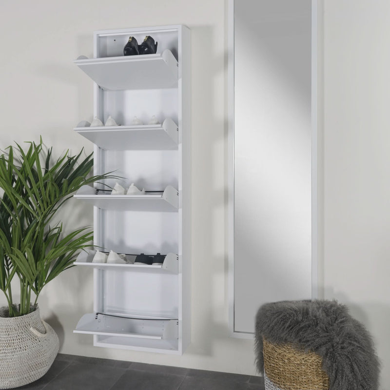billigt skoskab med 5 rum i hvid metal på udsalg! Spar op til 61% på 3-nordic. Køb online nu med hurtig levering og billig fragt. Varenummer: 3NDC-4985.