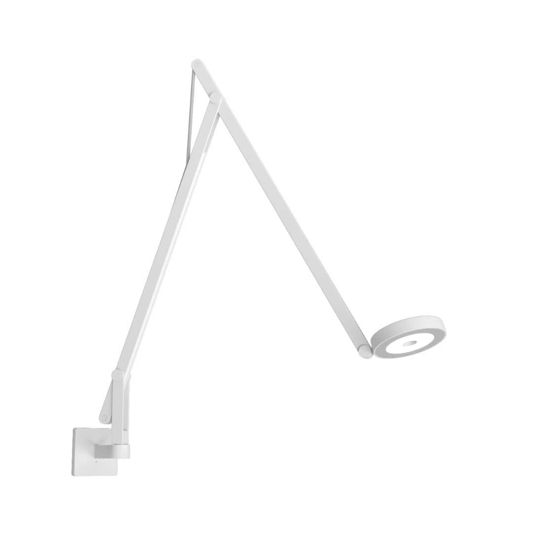 Produktbillede af String W1 Væglampe DTW Dim-To-Warm Mat Hvid/Sølv Rotaliana i premium kvalitet