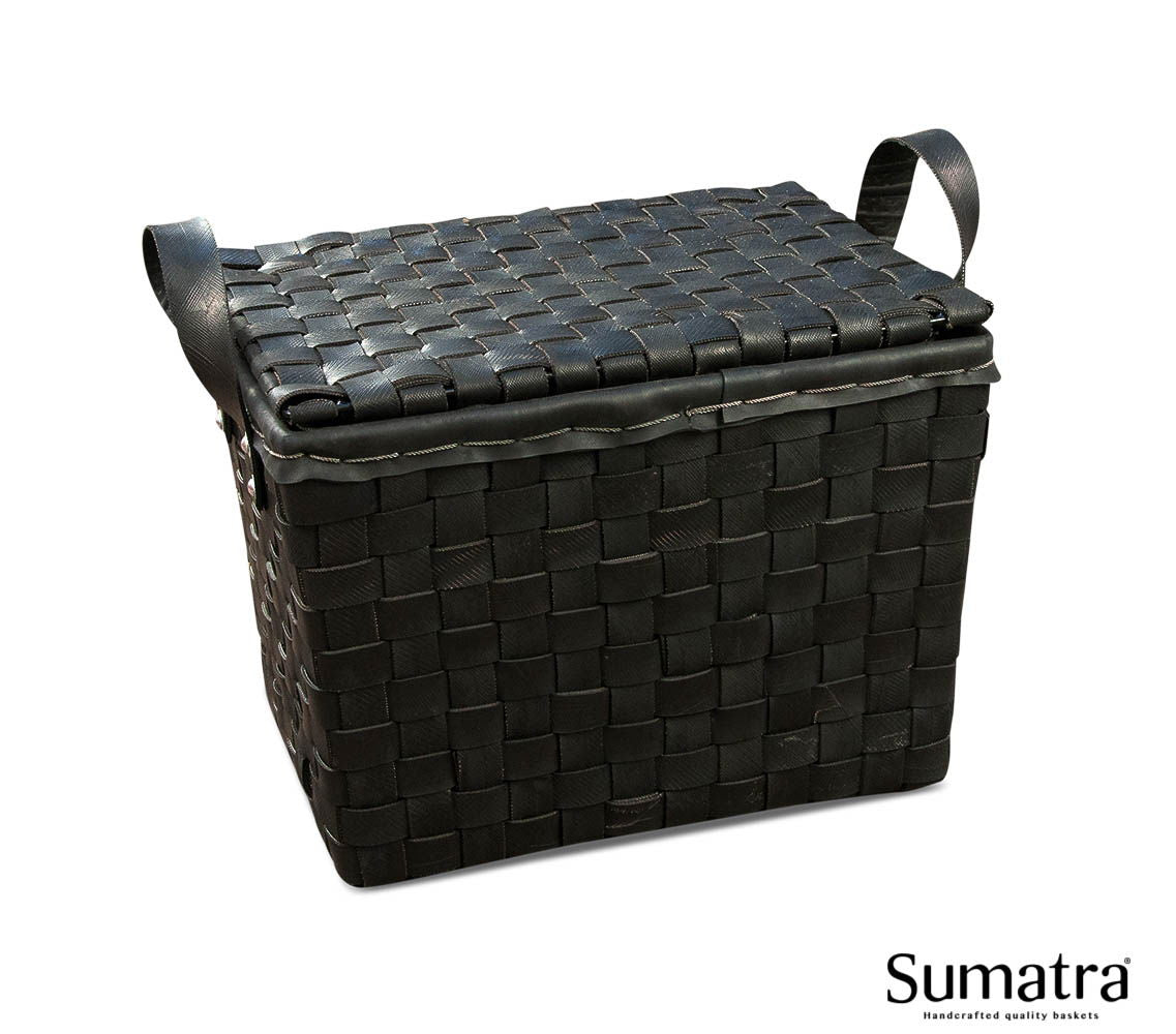 Produktbillede af Firkantet fletkurv m/ hank + låg Large på tilbud i høj kvalitet