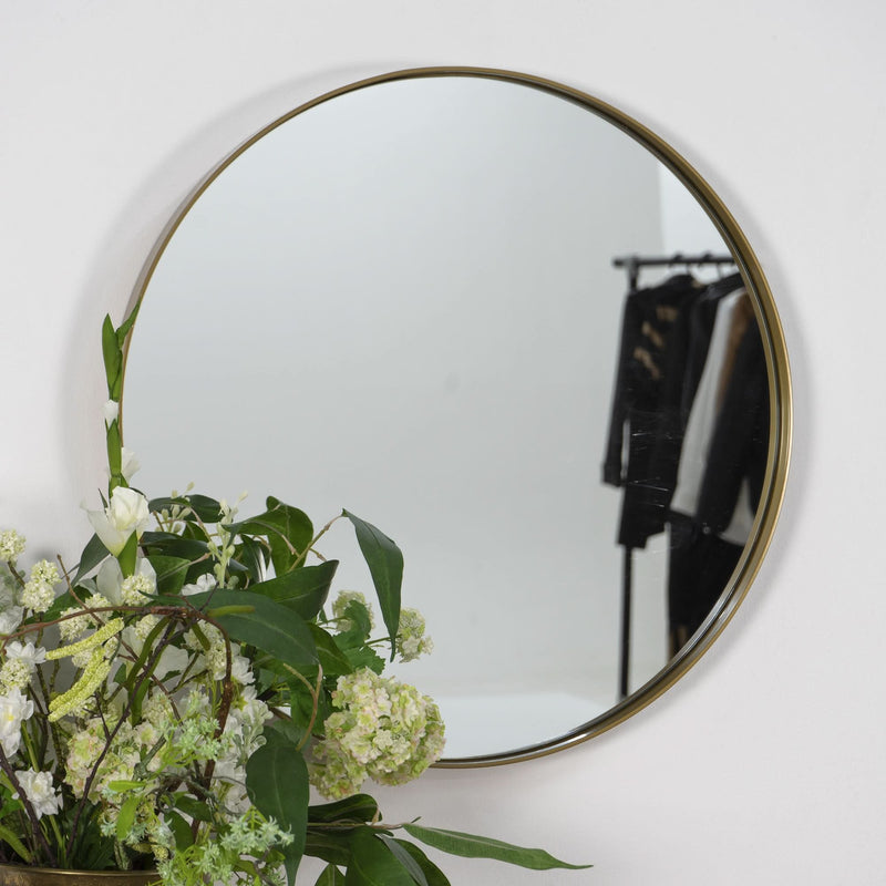 billigt spejl i guld, diameter 60 cm. Udsalg på Fugaz! Hurtig levering, tilbud og billig fragt. Over 1354 brands på udsalg.