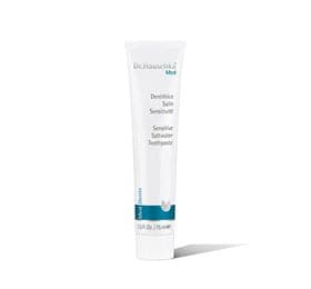 Stort online udvalg i Dr. Hauschka Tandpasta Sensitive Saltwater 75ml. ❤ Dr. Hauschka ❤ Hurtig levering: 1 - 2 Hverdage og gratis fragt v/køb over 295 kr. GLS til pakkeshop ❤ Varenummer: HG-28536 og barcode / Ean: 4020829069381 på lager - Kæmpe udvalg i Personlig pleje - Over 400 kendte brands på udsalg