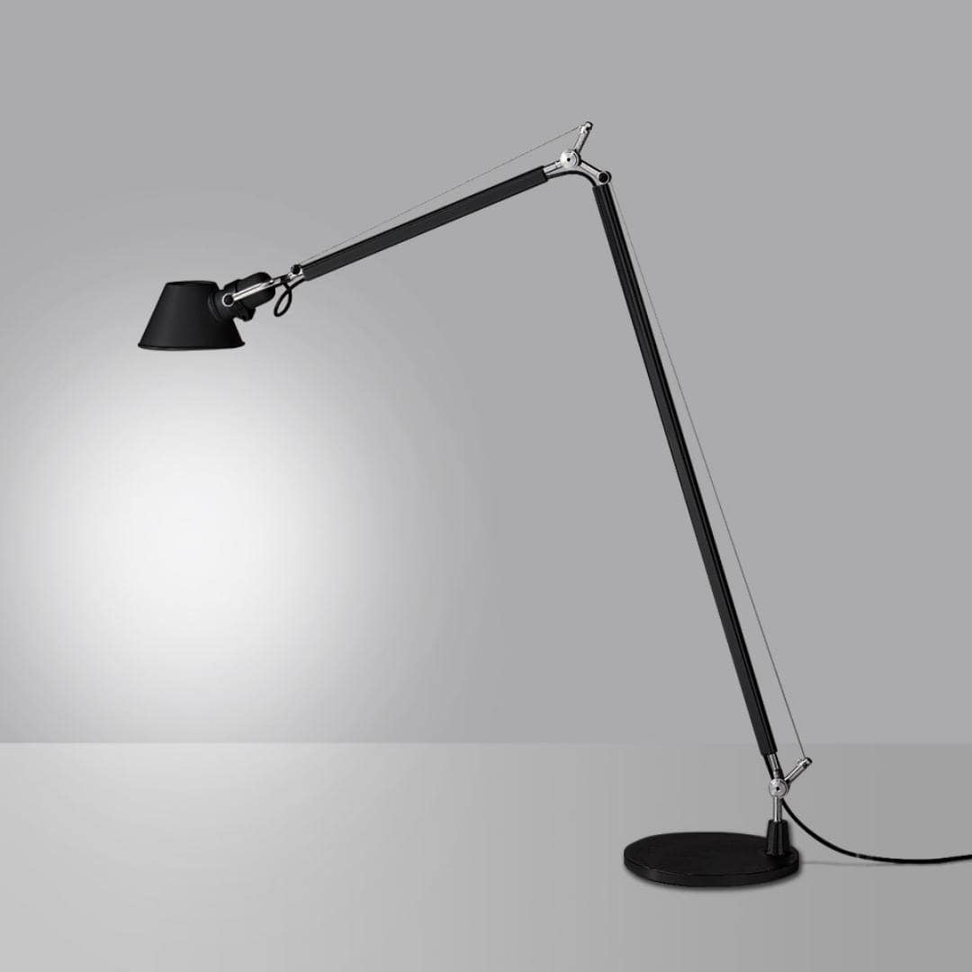 Produktbillede af Tolomeo Reading Gulvlampe Sort Artemide i premium kvalitet