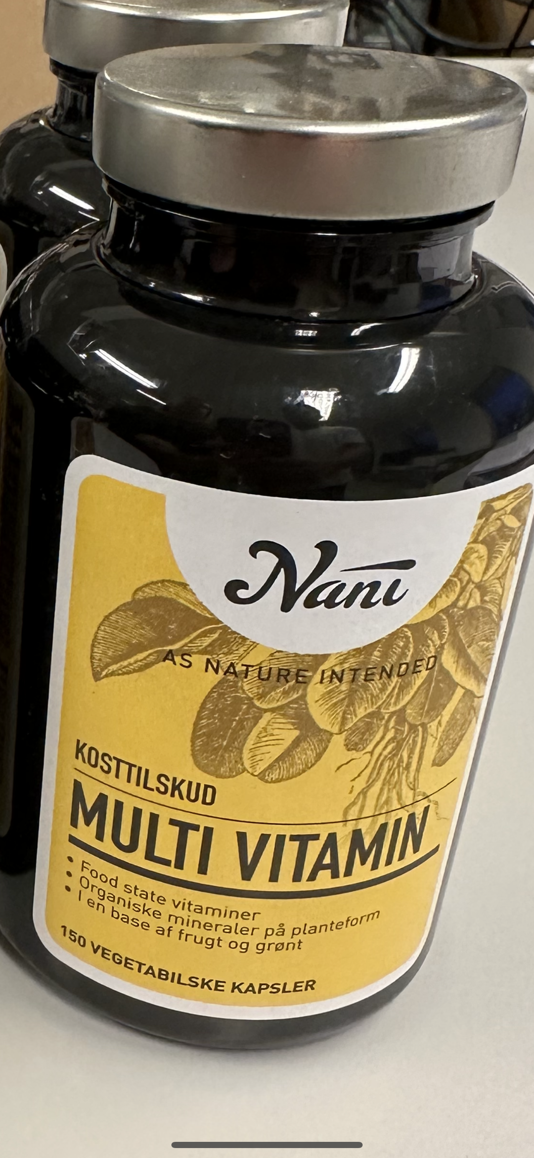 Se Nani Multivitamin 150 kaps. Kosttilskud ❤ Stort online udvalg i KopK ❤ Hurtig levering: 1 - 2 Hverdage samt billig fragt - Varenummer: HG-53778-1 og barcode / Ean: '5713258054170 på lager - Udsalg på Sundhed Spar op til 63% - Over 322 kendte brands på udsalg