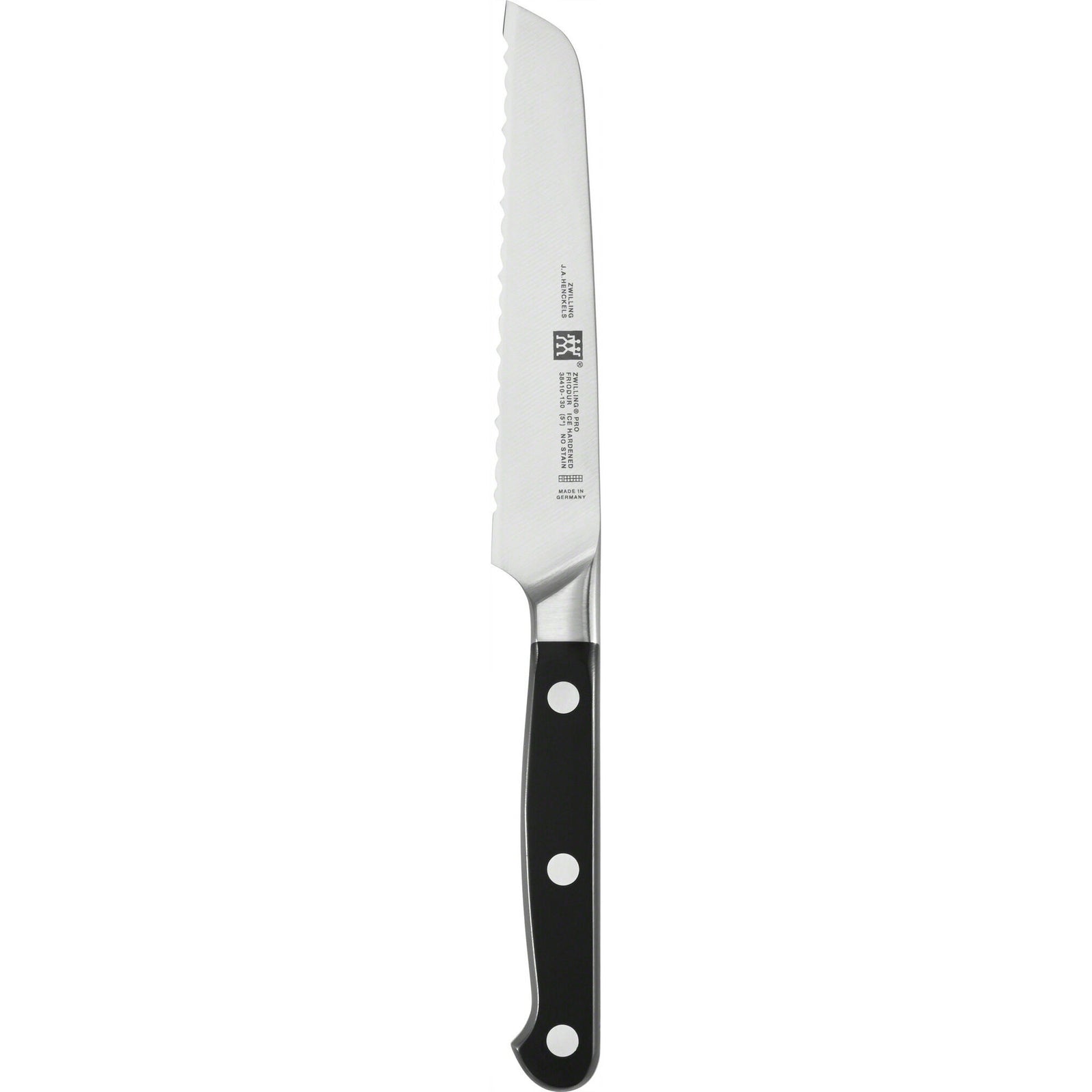 Zwilling Zwilling Grøntsagskniv fortandet 13 cm – billede i brug (Grøntsagskniv)