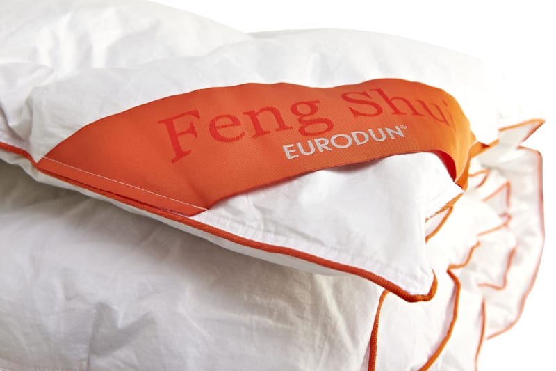 Produktbillede af Eurodun Feng Shui Spring Rose let helårsdyne 140 x 200 på tilbud i høj kvalitet