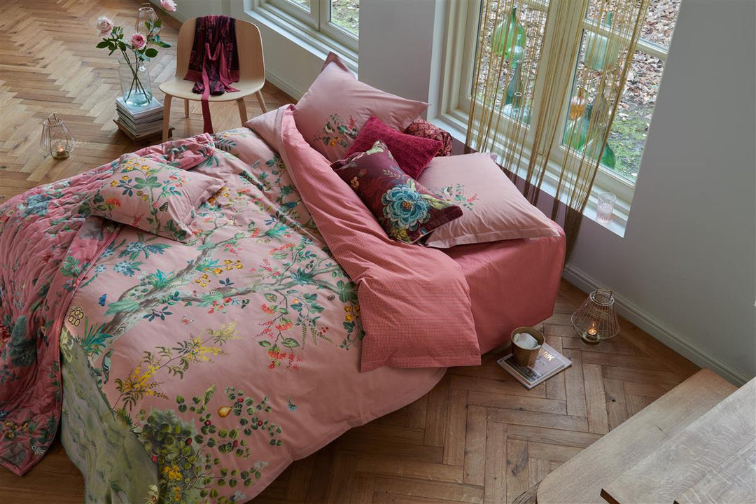 Produktbillede af Pip Studio sengetøj duvet covers Wild and tree Pink-140 x 220 + 60 x 63 på tilbud i høj kvalitet