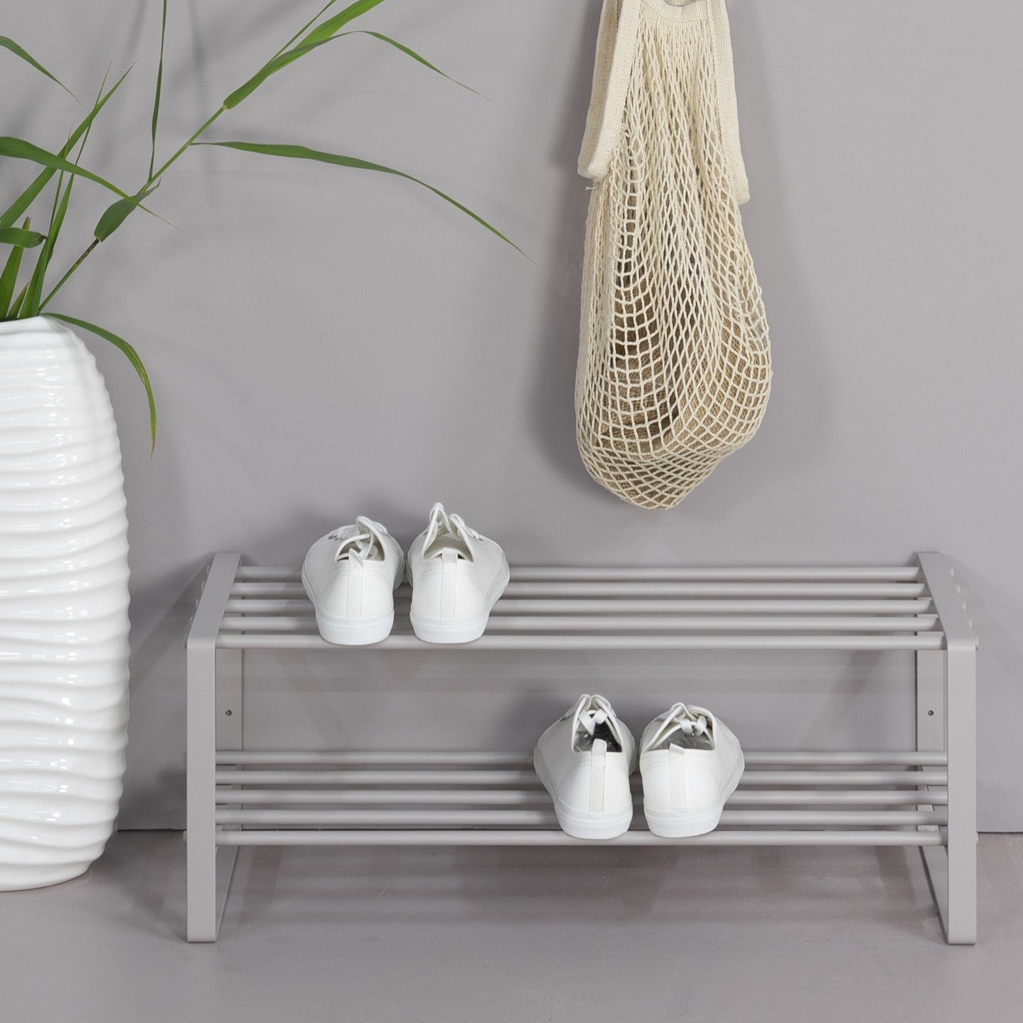 Produktbillede af Dinex Skostativ i silky taupe metal på tilbud i høj kvalitet