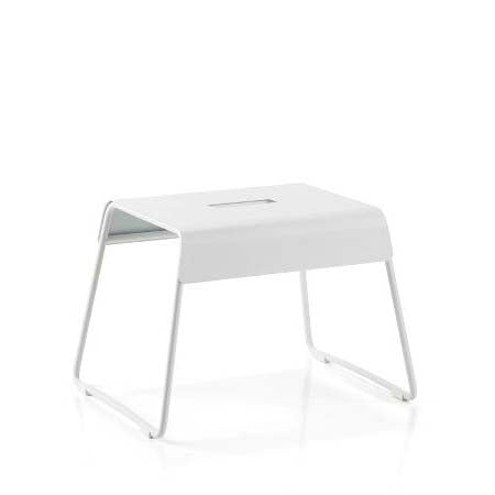 Produktbillede af ZONE Denmark Zone A-Stool Skammel 39 x 30 x 27,5 cm Hvid i premium kvalitet