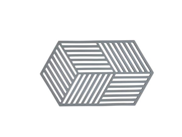 Produktbillede af ZONE Denmark Bordskåner Hexagon Cool Grey L24 i premium kvalitet