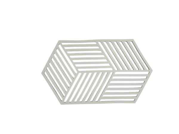 Produktbillede af ZONE Denmark Bordskåner Hexagon Warm Grey L24 i premium kvalitet