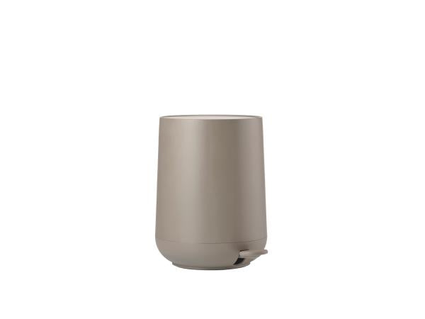 Produktbillede af ZONE Denmark Nova Pedalspand Dia 23 x 29 cm 5 liter Taupe i premium kvalitet