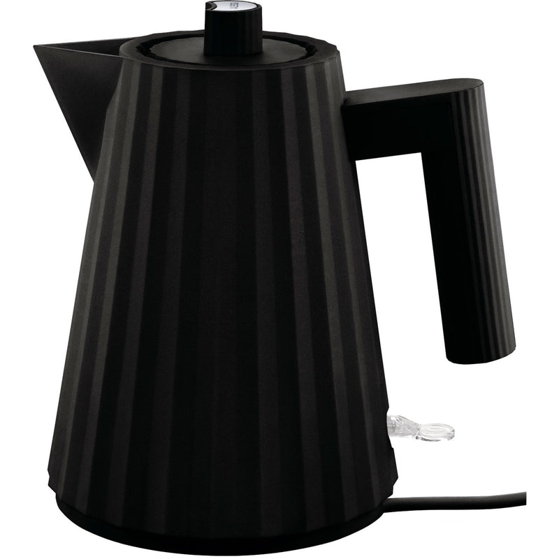 Alessi MDL06 Plissé elkedel 1 liter, sort - Kitchen One - Køb online på udsalg og tilbud lige nu - Hurtig levering til billige priser via Go with Gozomo