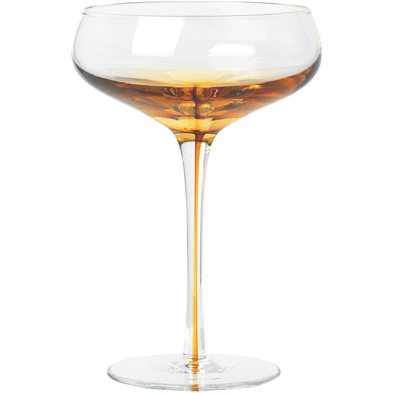 Broste Copenhagen Amber Cocktailglas - Kitchen One - Køb online på udsalg og tilbud lige nu - Hurtig levering til billige priser via Go with Gozomo