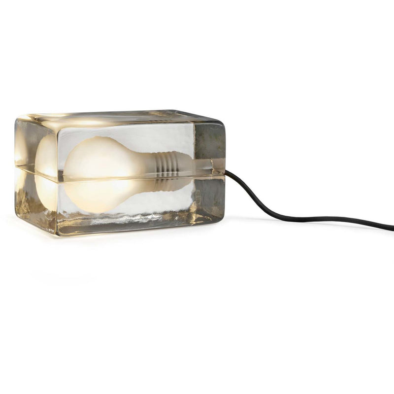 Design House Stockholm Lampe sort ledning - Kitchen One - Køb online på udsalg og tilbud lige nu - Hurtig levering til billige priser via Go with Gozomo