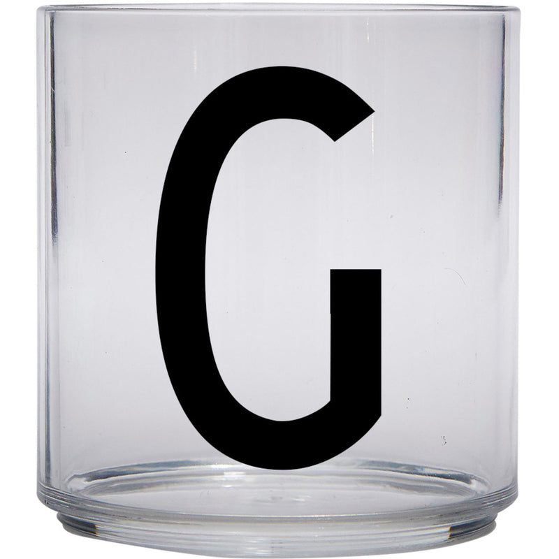 Design Letters Tritan drikkeglas barn, G - Kitchen One - Køb online på udsalg og tilbud lige nu - Hurtig levering til billige priser via Go with Gozomo