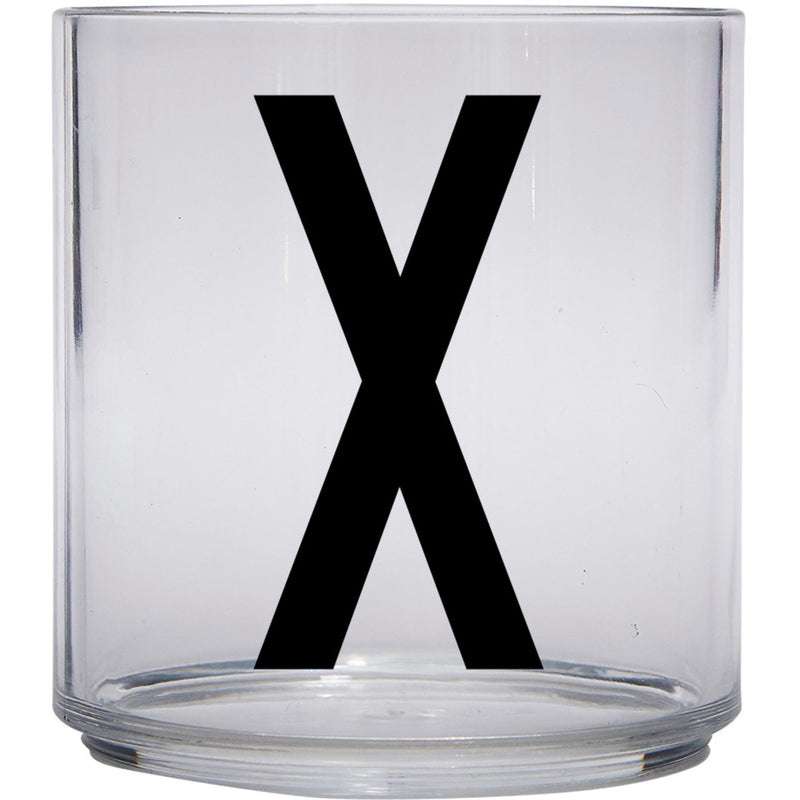 Design Letters Tritan drikkeglas barn, X - Kitchen One - Køb online på udsalg og tilbud lige nu - Hurtig levering til billige priser via Go with Gozomo