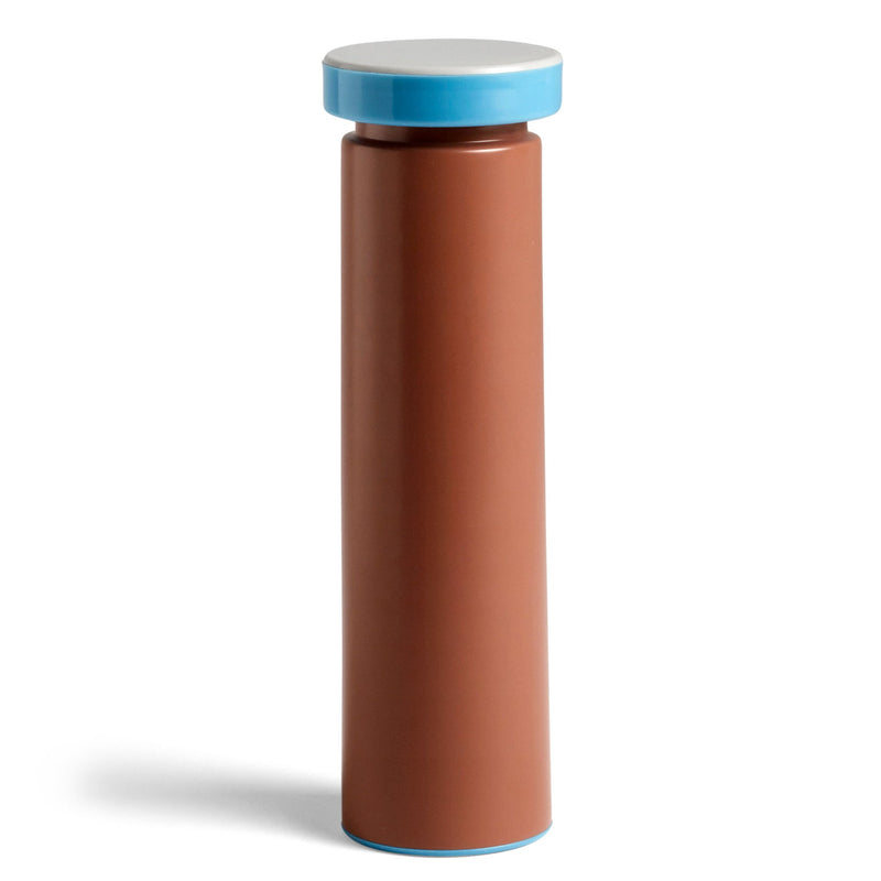 HAY Salt & Peberkværn medium, terracotta - Kitchen One - Køb online på udsalg og tilbud lige nu - Hurtig levering til billige priser via Go with Gozomo