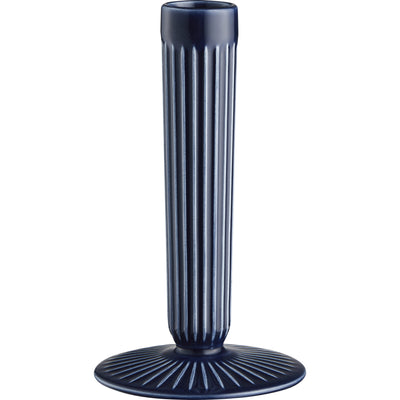 Kähler Hammershøi lysestage, 16 cm - indigoblå - Kitchen One - Køb online på udsalg og tilbud lige nu - Hurtig levering til billige priser via Go with Gozomo