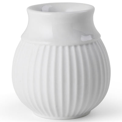 Lyngby Porcelæn Curve lysestage 7 cm. - Kitchen One - Køb online på udsalg og tilbud lige nu - Hurtig levering til billige priser via Go with Gozomo