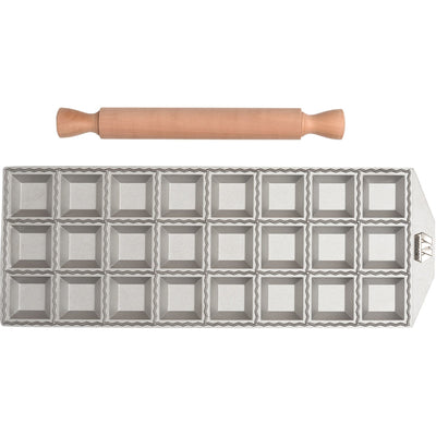 Marcato Ravioliform til 24 kvadratiske ravioli - Kitchen One - Køb online på udsalg og tilbud lige nu - Hurtig levering til billige priser via Go with Gozomo