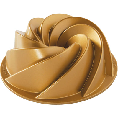 Nordic Ware Heritage bundt-bageform, guld 1,4 liter - Kitchen One - Køb online på udsalg og tilbud lige nu - Hurtig levering til billige priser via Go with Gozomo