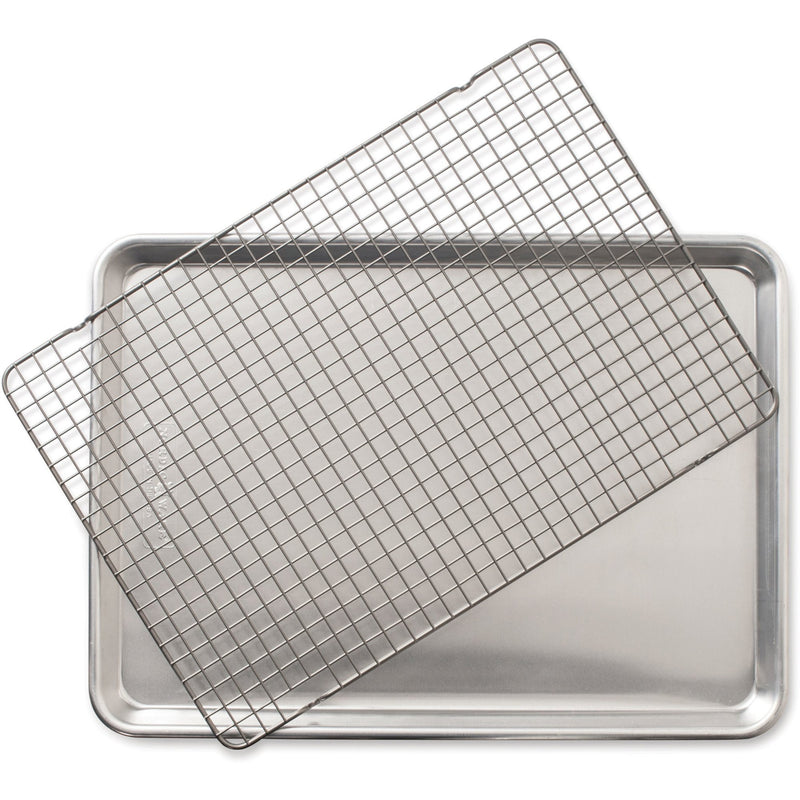 Nordic Ware Naturals bageplade med rist - Kitchen One - Køb online på udsalg og tilbud lige nu - Hurtig levering til billige priser via Go with Gozomo