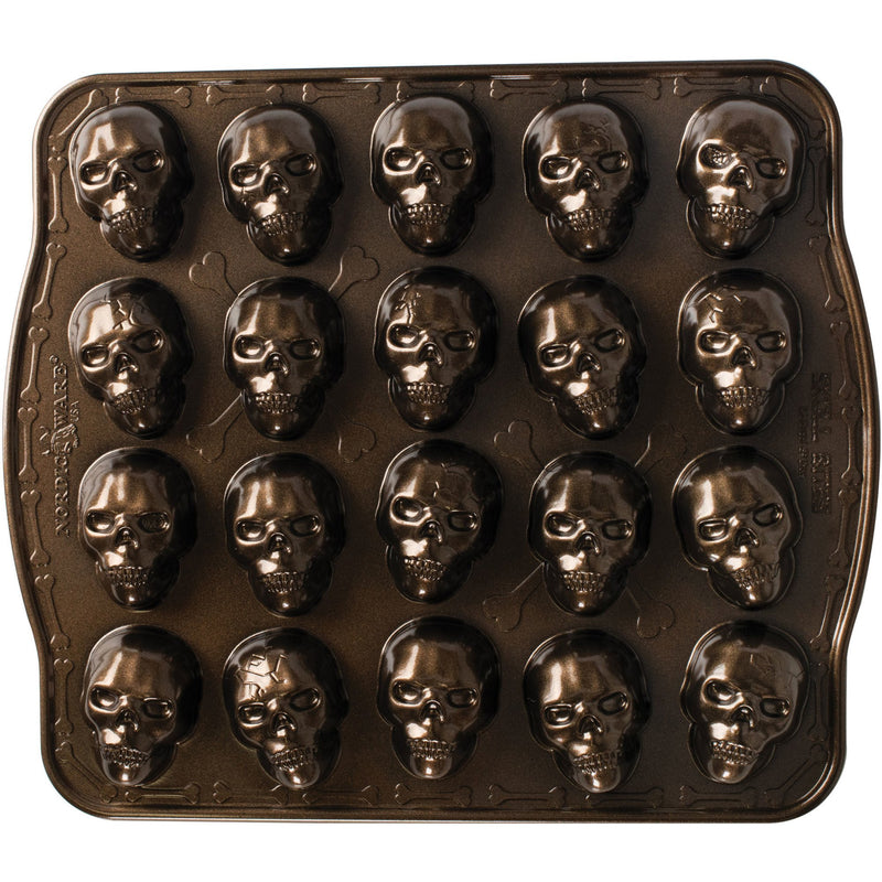 Nordic Ware Skull Bites bageform - Kitchen One - Køb online på udsalg og tilbud lige nu - Hurtig levering til billige priser via Go with Gozomo