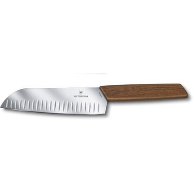 Victorinox Swiss Modern santokukniv 17 cm, valnød - Kitchen One - Køb online på udsalg og tilbud lige nu - Hurtig levering til billige priser via Go with Gozomo